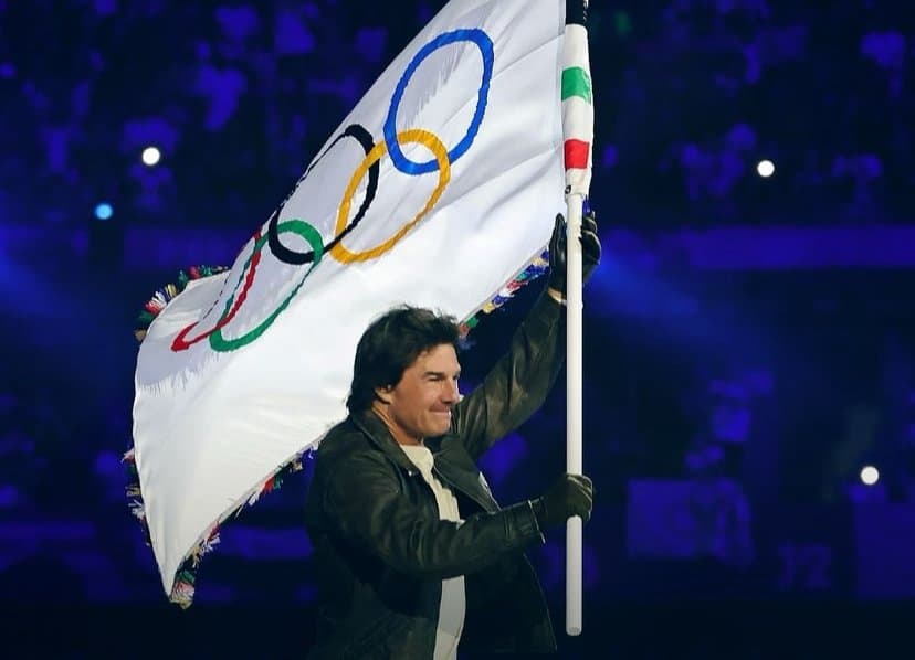 Paris se despede dos Jogos com apresentações Red Hot Chili Peppers, Billie Eilish, Snoop Dogg e Tom Cruise