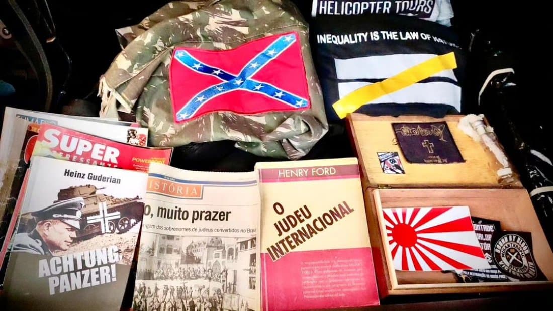 Materiais de apologia ao nazismo são apreendidos em Laguna
