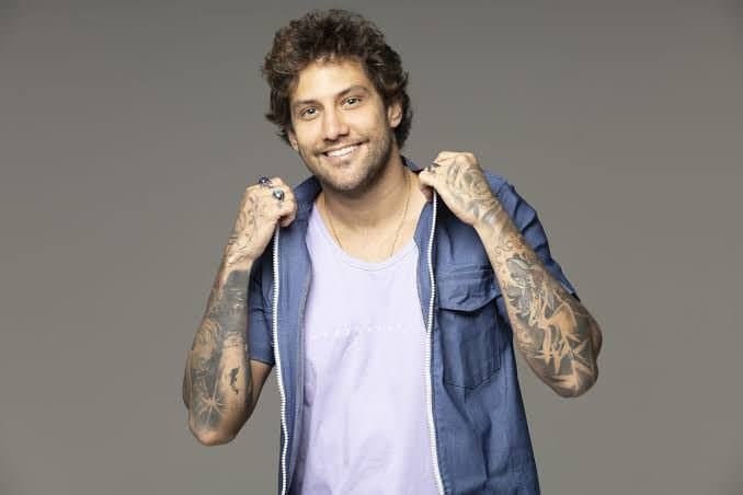 Bloko Rosa agita o sábado de Carnaval em Laguna