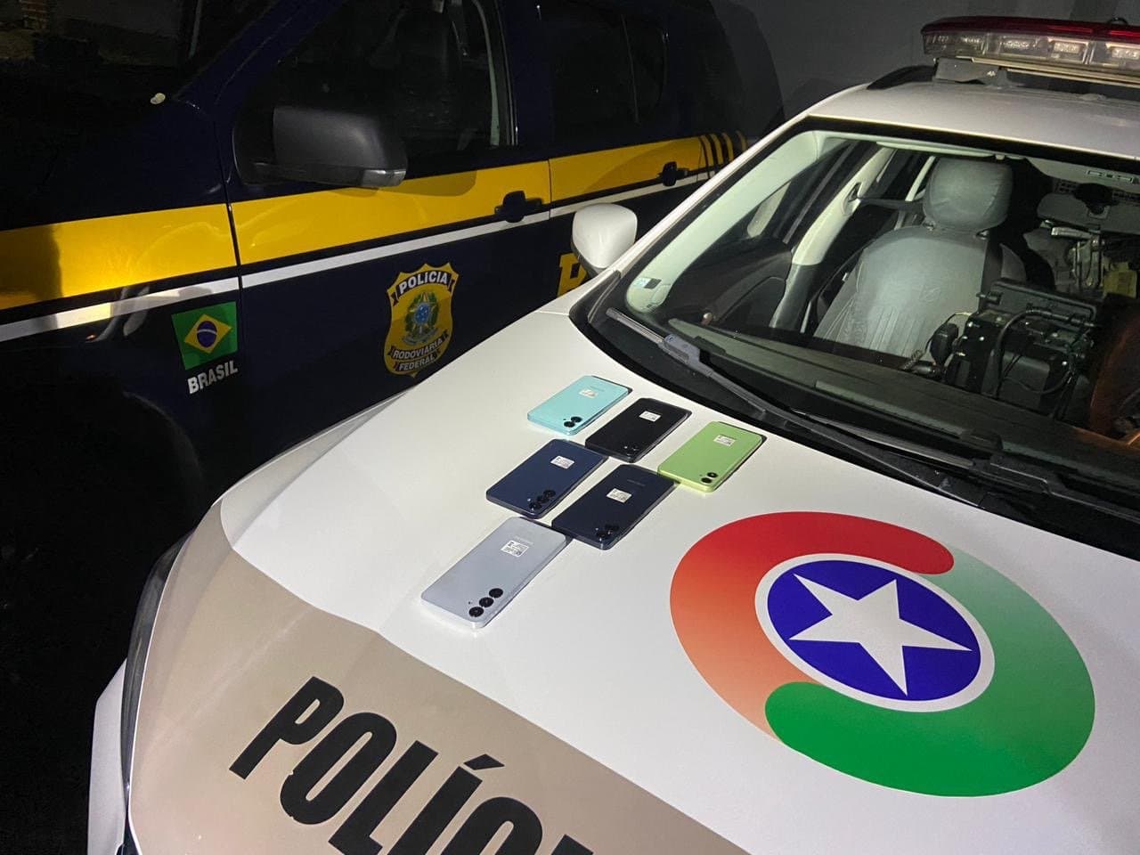 Celulares furtados no shopping de Tubarão são recuperados e envolvidos presos