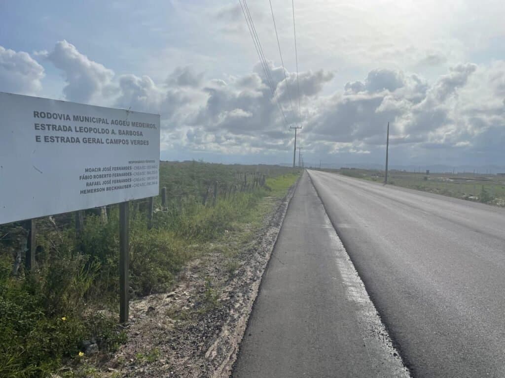 Nove dos 10,5 km do trecho tubaronense da Aggeu Medeiros estão asfaltados
