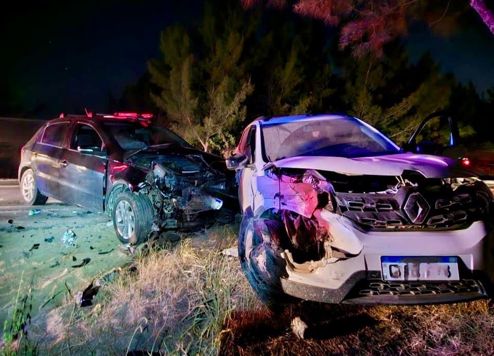 Acidente na SC-100, próximo à ponte do Camacho, deixa duas pessoas feridas