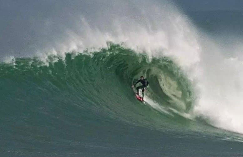 Criação da rota do Big Surf na região recebe apoio da Fesporte