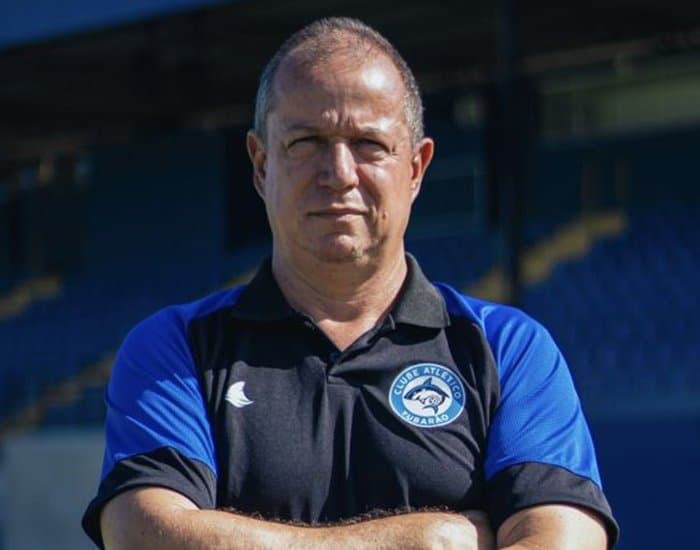 Técnico Sandro Sargentim é demitido do Tubarão após mais uma derrota
