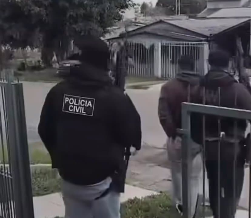 Acusado de espancar e manter a namorada em cárcere privado é preso pela Deic