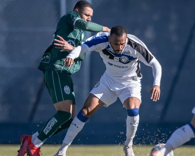 SÉRIE B: Tubarão empata, mas ainda acredita na classificação
