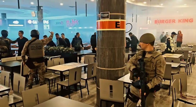 Simulado de ocorrência policial com atirador é realizado no shopping