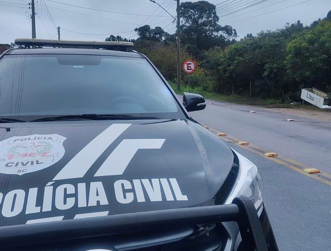 Autor de roubo à mão armada em posto de combustíveis é preso pela DIC