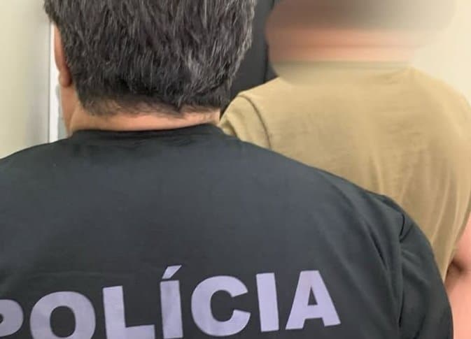 Homem é preso por torturar, manter a ex em cárcere e tentar atropelá-la