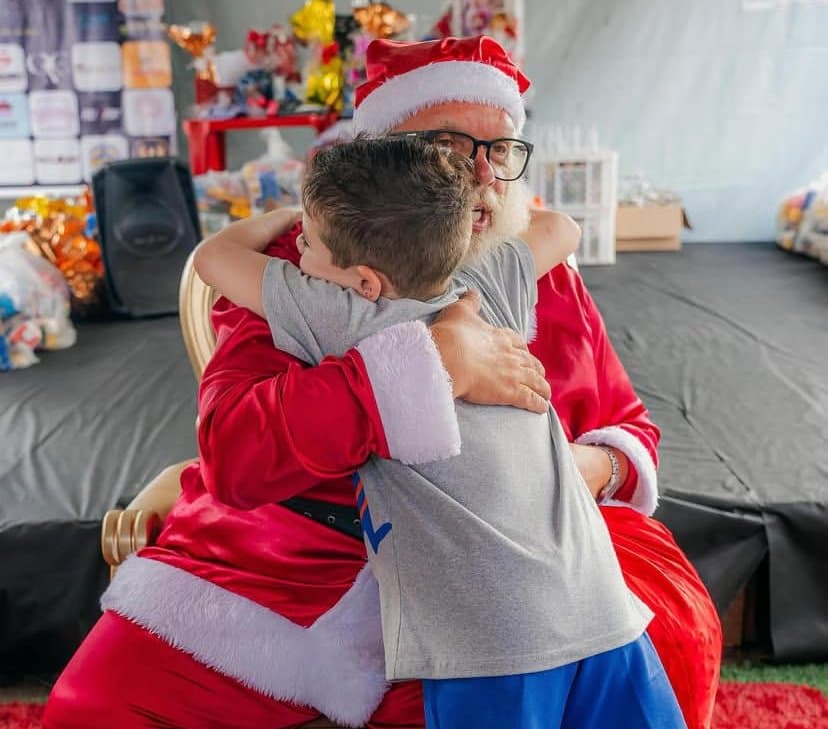 Grupo de amigos faz campanha para realizar festa de Natal para crianças em vulnerabilidade social