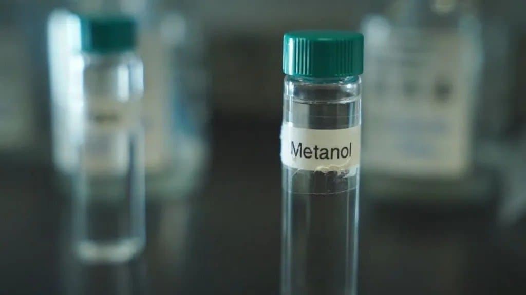 Cientistas desenvolvem testes para detecção de metanol em bebidas