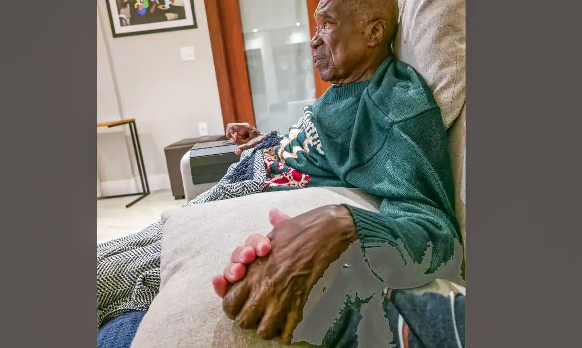 Milton Nascimento é diagnosticado com demência, revela filho