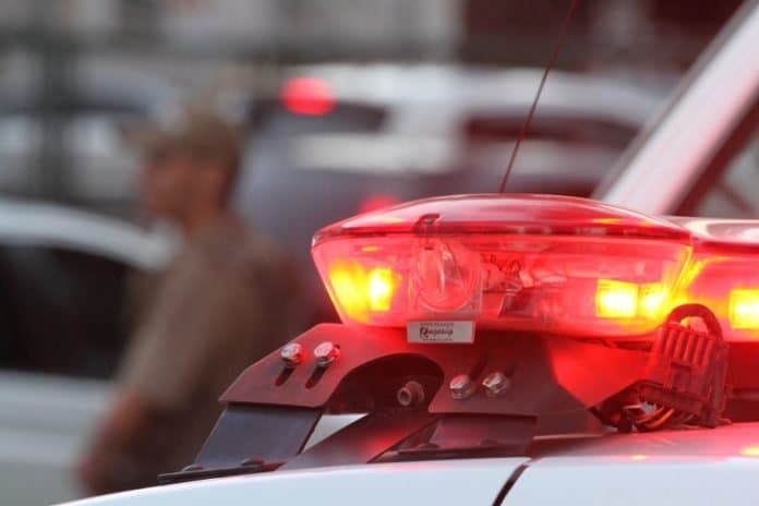 Homem não aceita término e tenta esfaquear mulher em Orleans