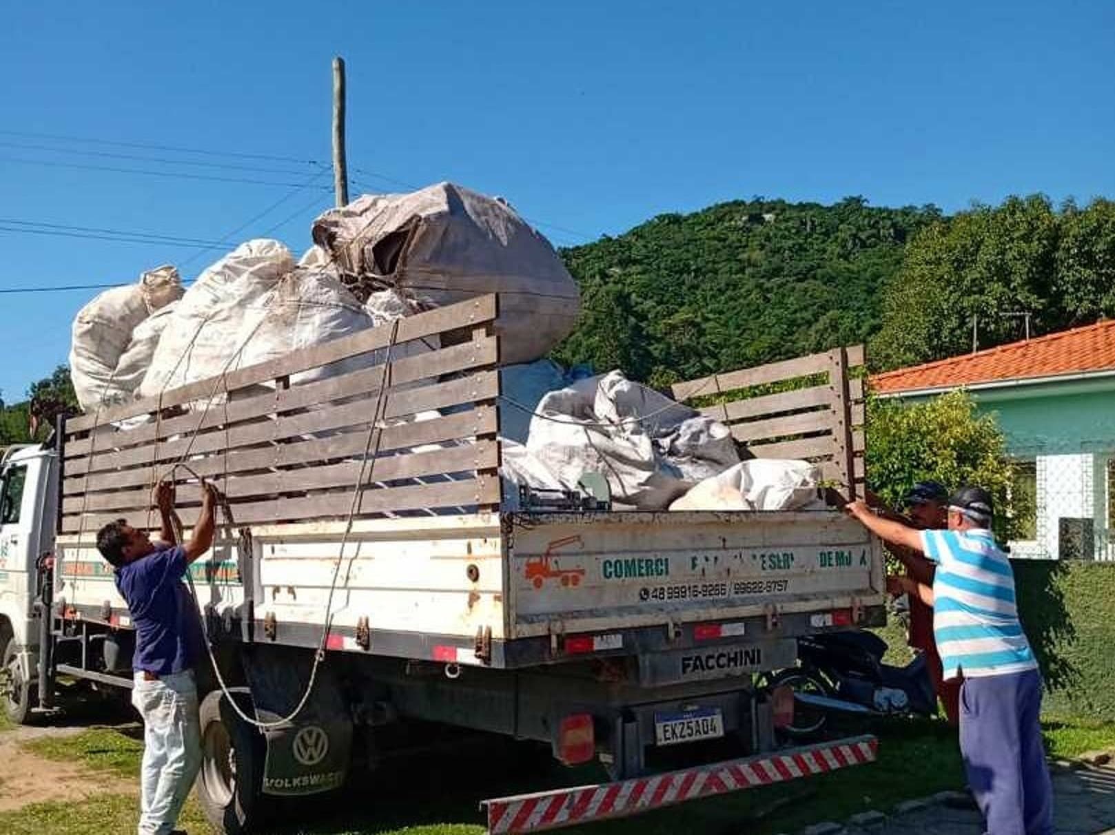 Escola de Laguna já recolheu mais de duas toneladas de lixo reciclável neste ano