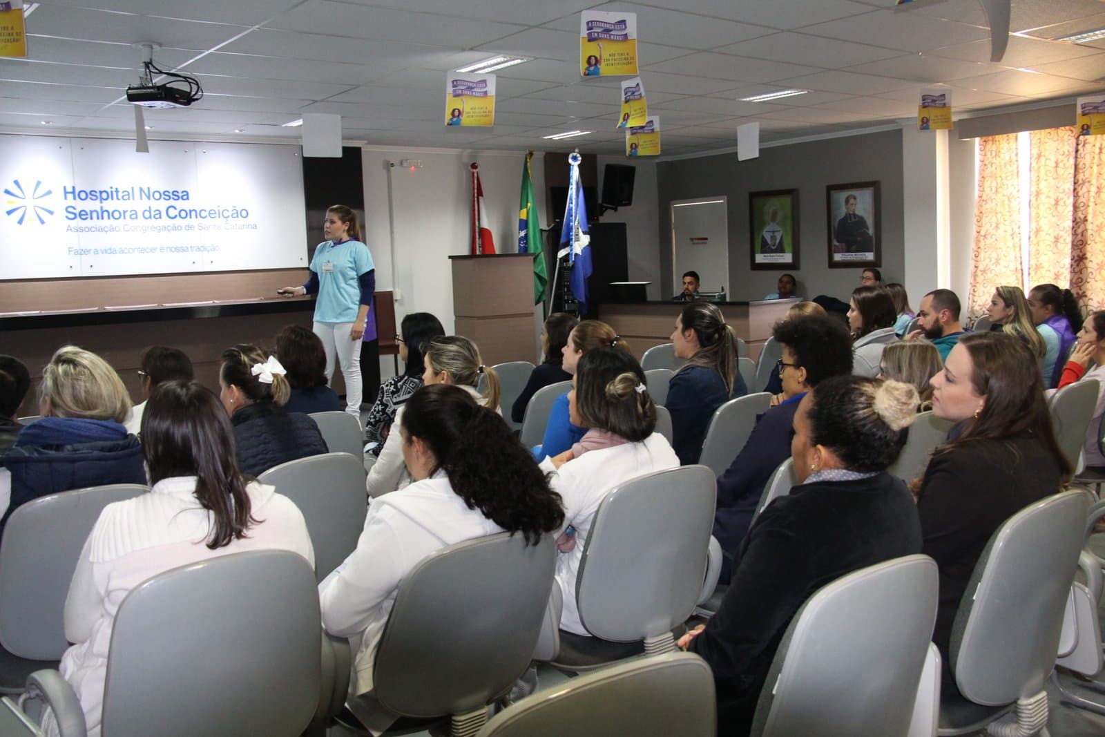Pulseira de identificação garante segurança aos pacientes do HNSC