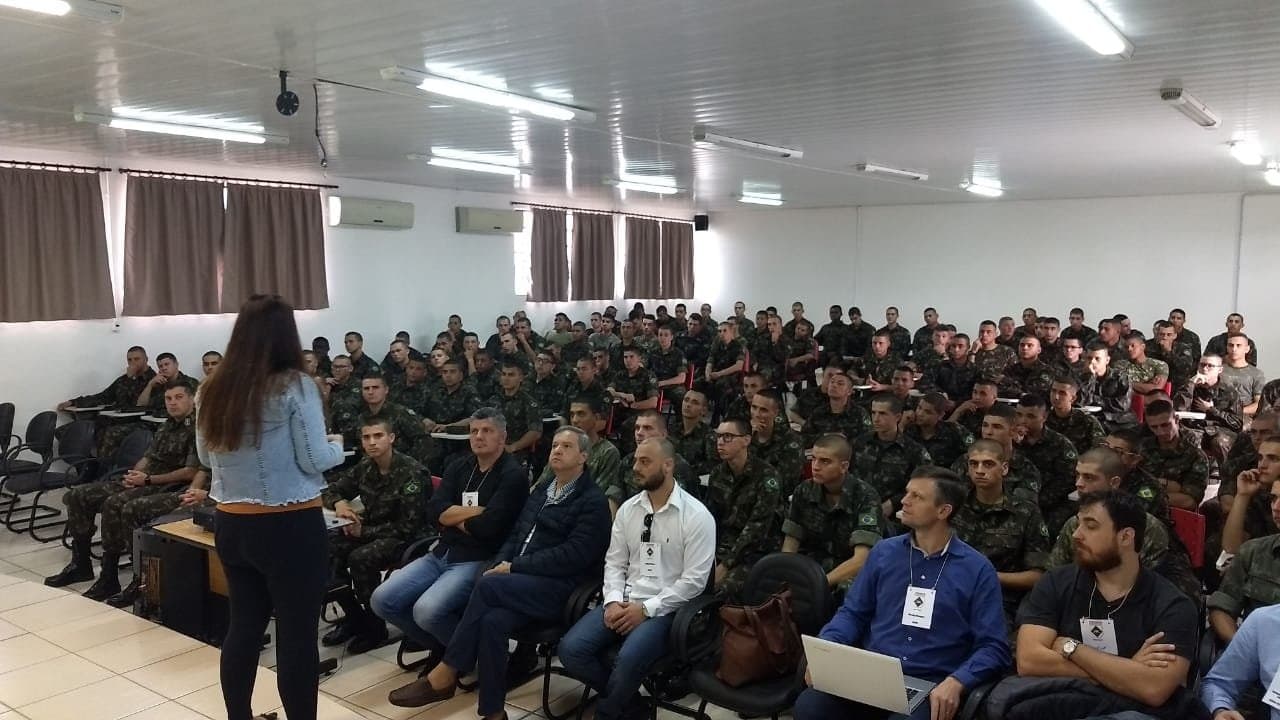 Soldados serão capacitados na área de tecnologia