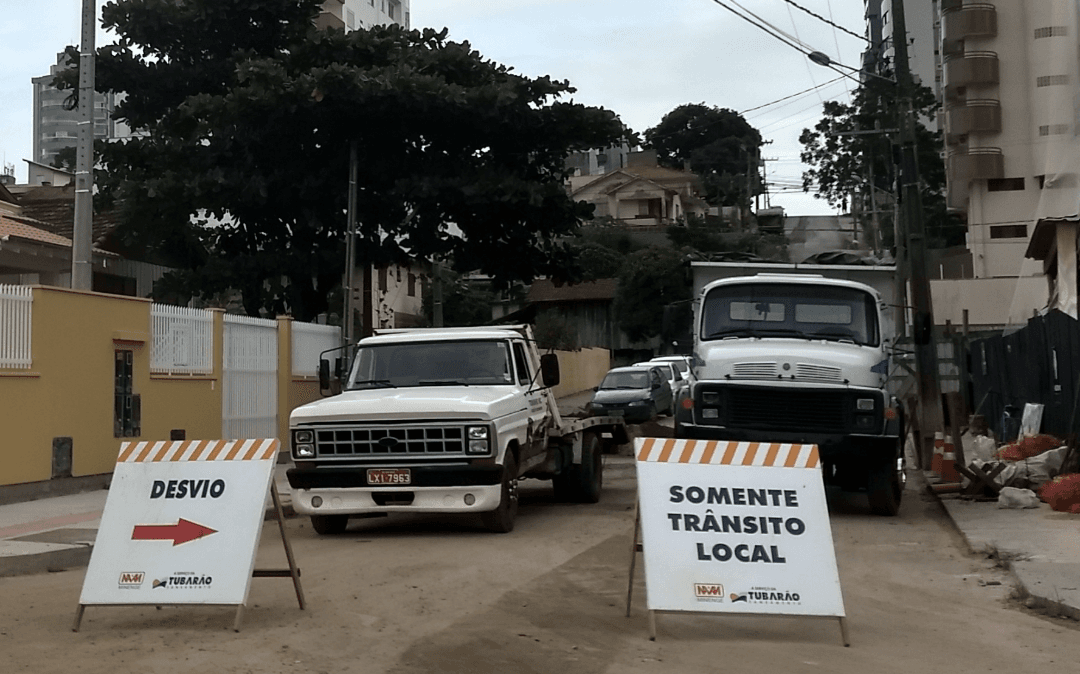 Sete ruas estão no cronograma de obras desta terça-feira (17)