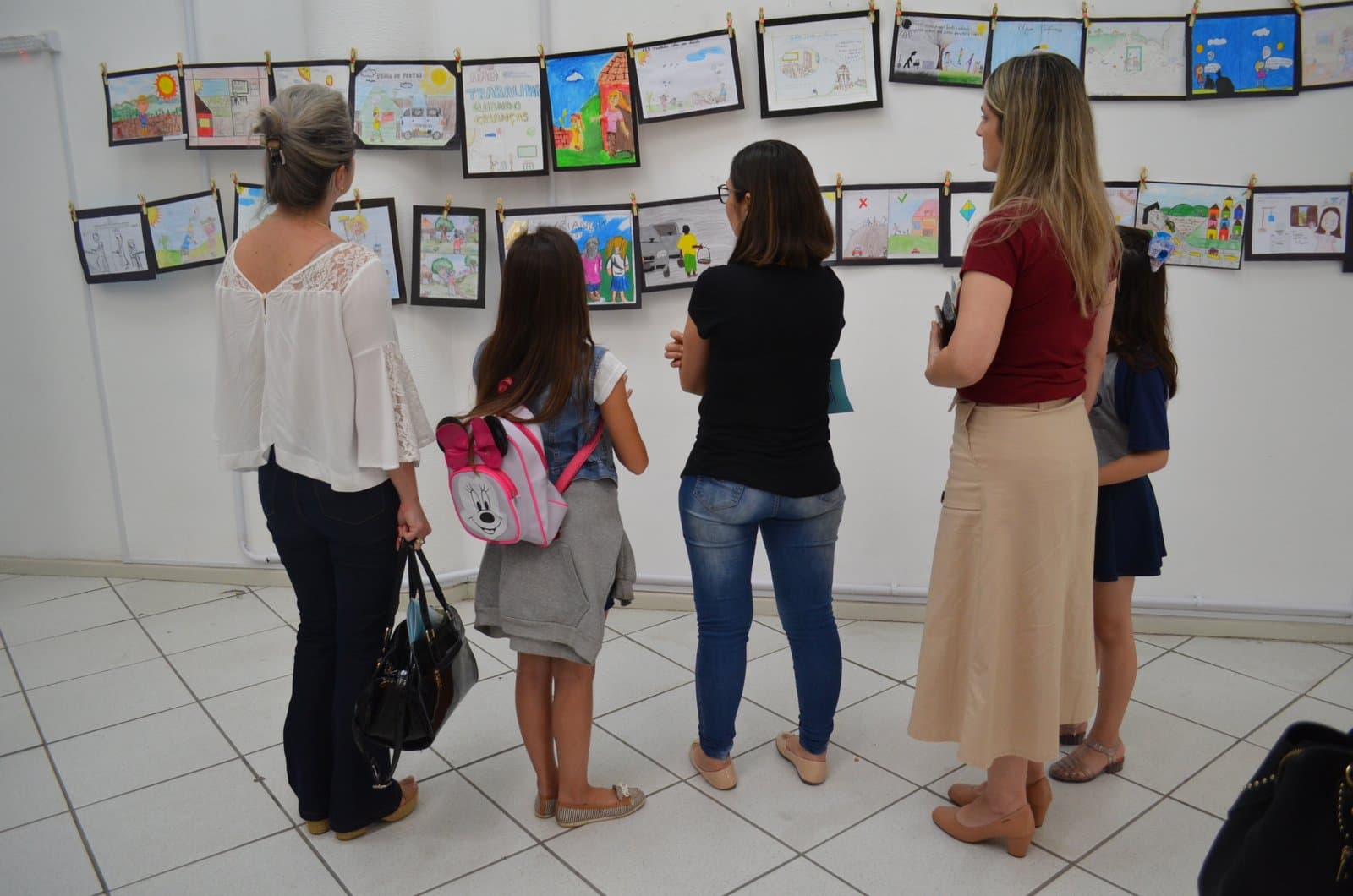Centro Municipal de Cultura recebe Mostra Catarinense de Desenhos Infantis