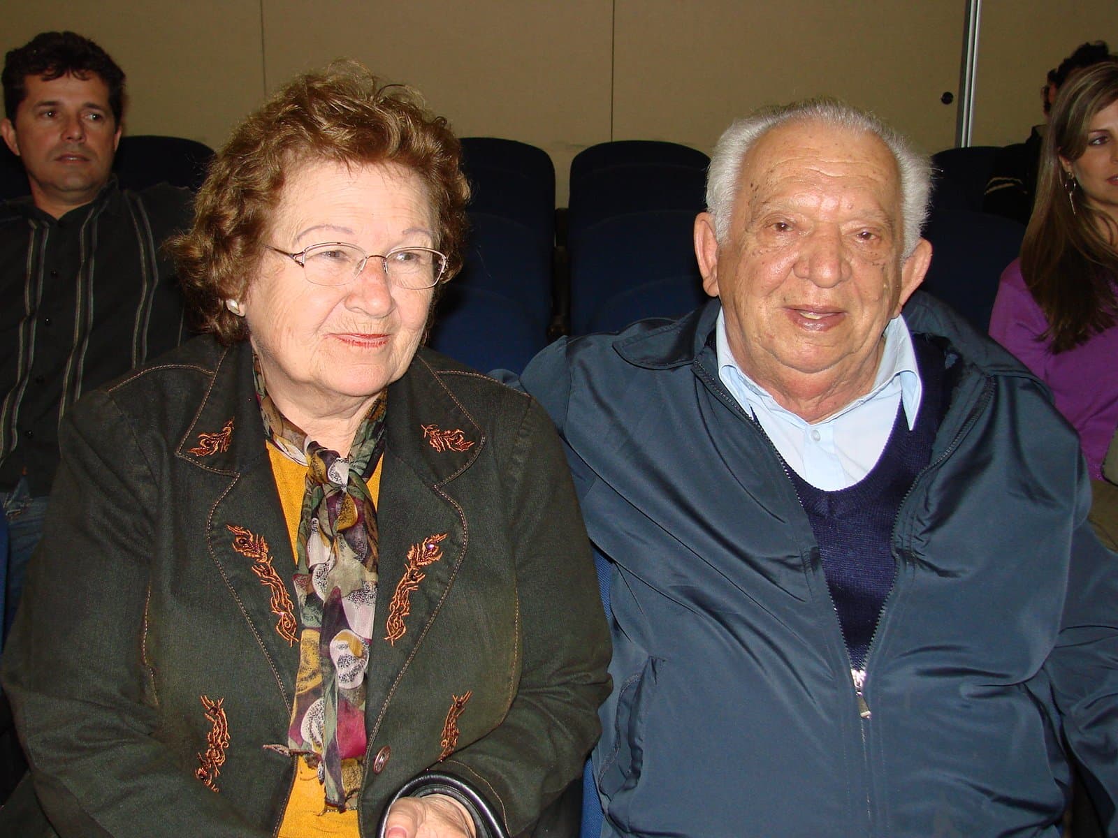 Morre Ambrosina da Silva, viúva do radialista Walmor Silva