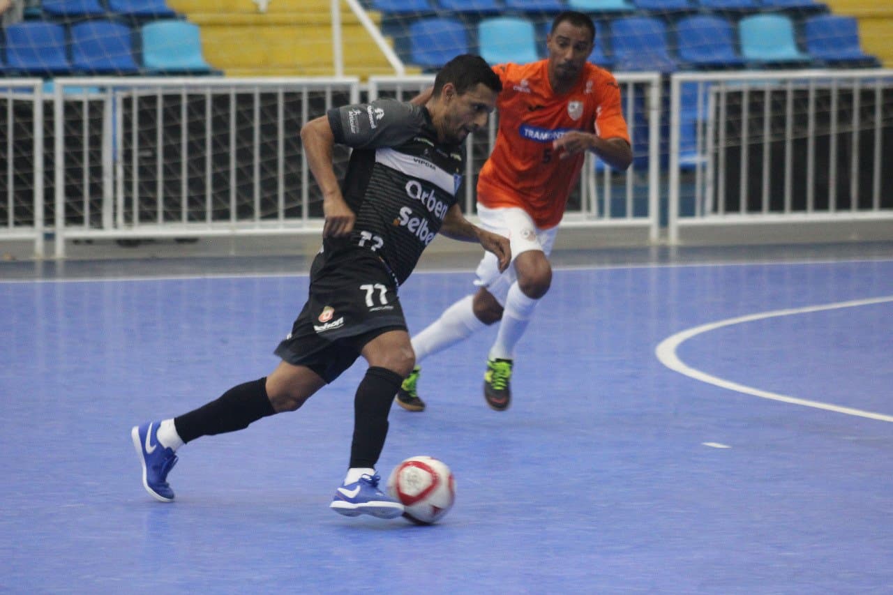 Tubarão Futsal estreia nesta quinta-feira (3) na Liga Nacional