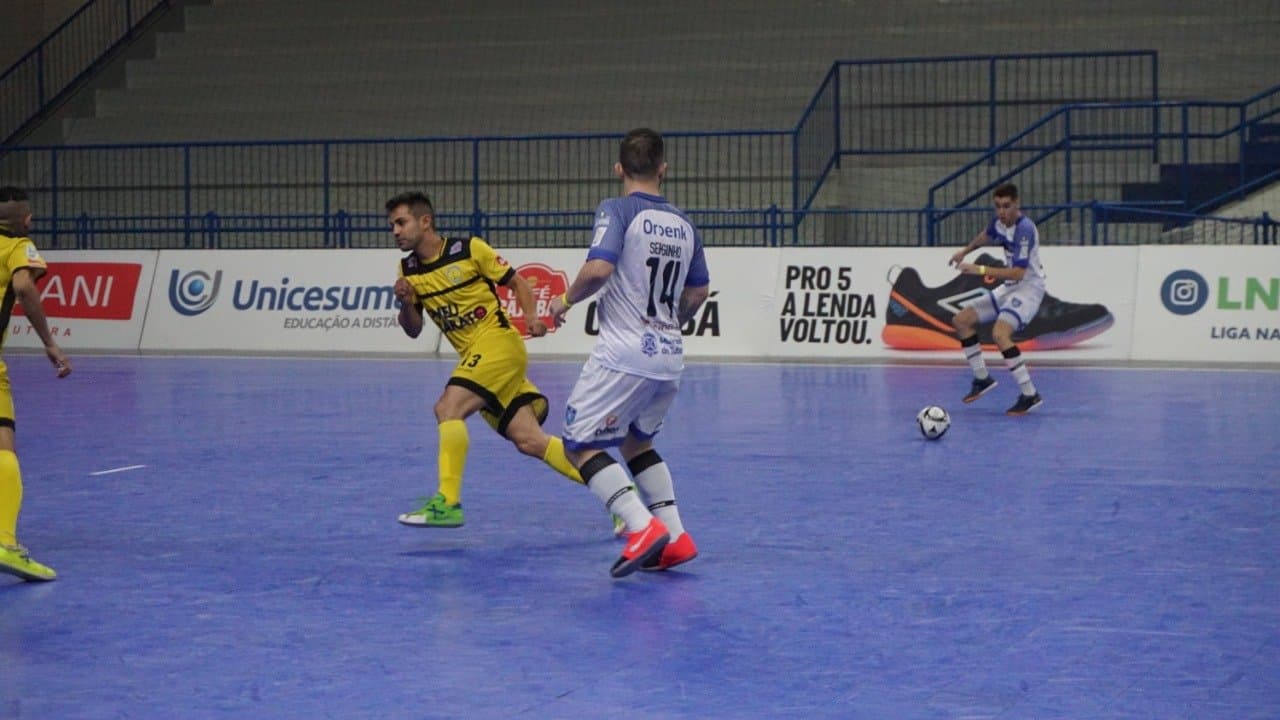 LIGA: Tubarão Futsal empata com o Praia Clube no primeiro jogo das quartas