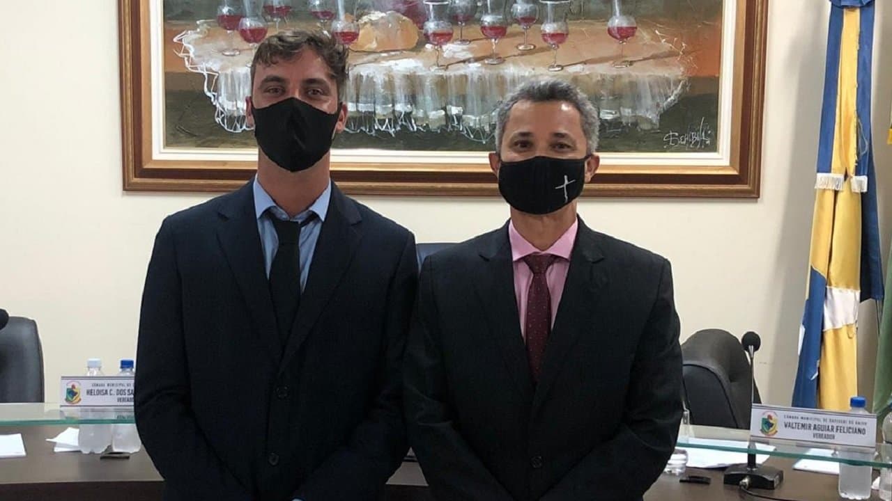 Em Capivari de Baixo, suplentes do PL tomam posse na Câmara