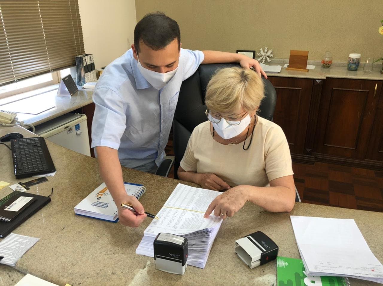 Márcia Roberg é a primeira mulher a assumir a prefeitura de Capivari de Baixo