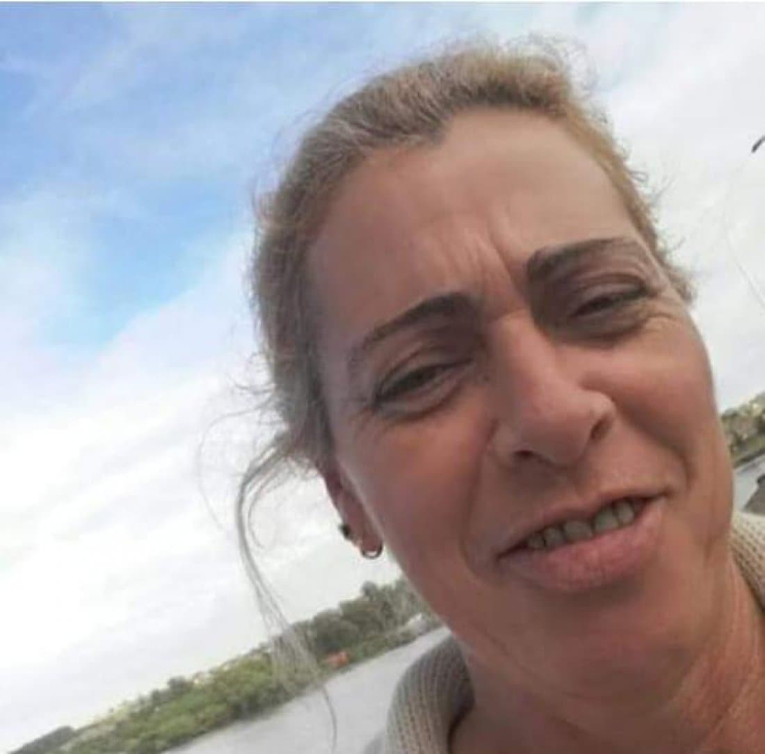 Mulher encontrada morta em Tubarão é identificada