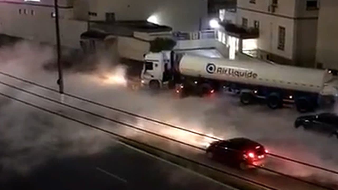 Vazamento de oxigênio forma "nuvem de gás" em frente ao HNSC