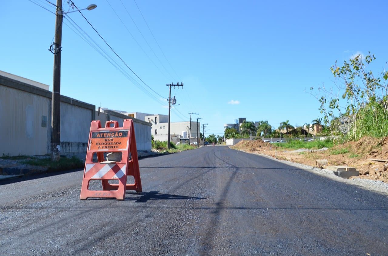 Trecho dos acessos da nova ponte sobre o Rio Tubarão será pavimentado nesta semana