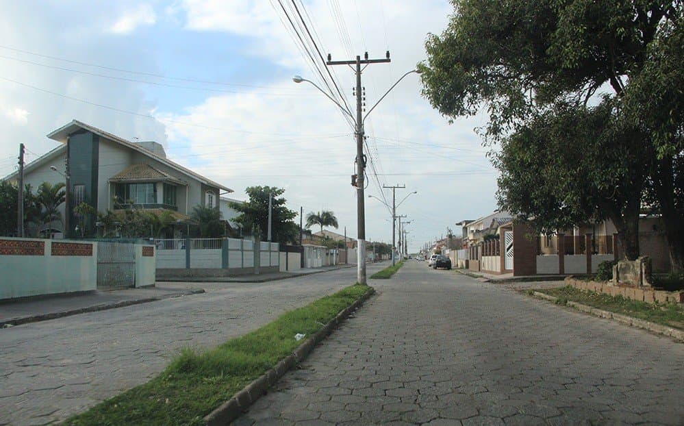 Avenida Colombo Salles, em Laguna, receberá nova etapa de pavimentação
