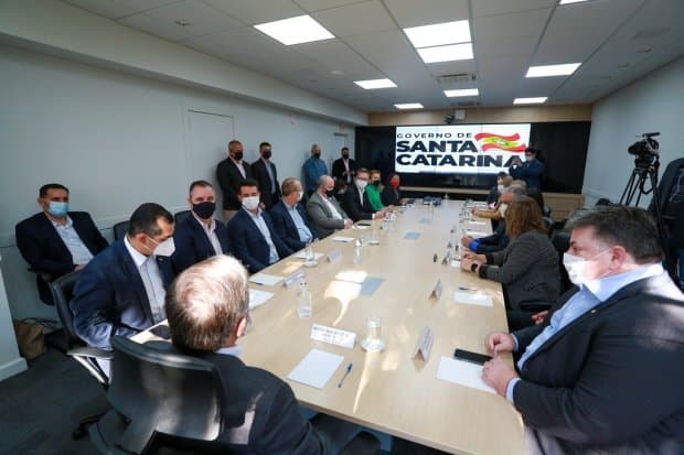 Governo de SC lança linha de crédito empresarial sem juros