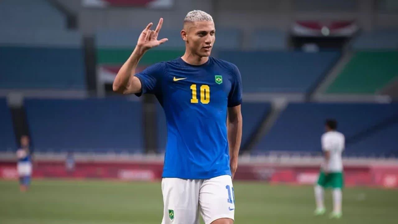 OLIMPÍADA: Richarlison decide contra a Arábia Saudita, e futebol masculino avança como líder