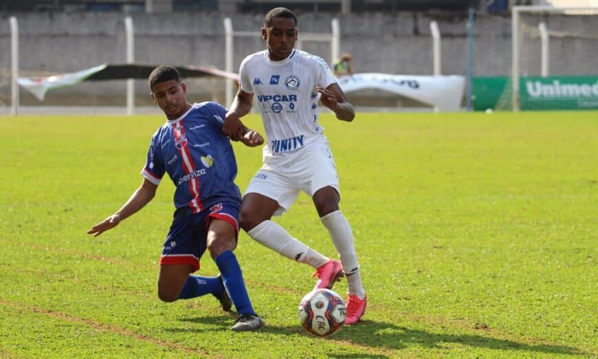 CATARINENSE SÉRIE B: Tubarão empata com o Caçador fora de casa