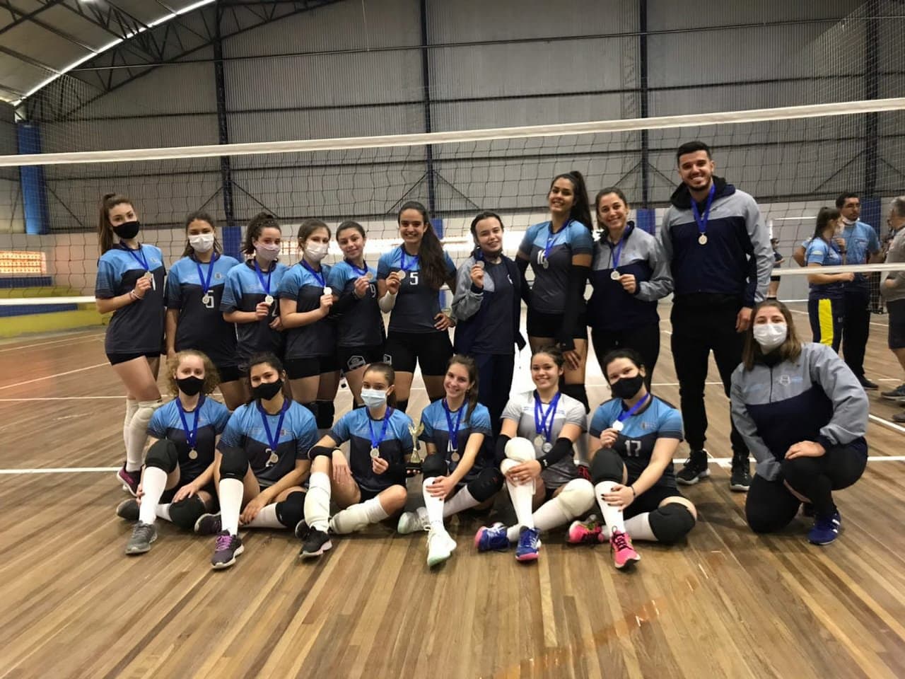 Vôlei de Tubarão embarca para maior competição de base da América Latina