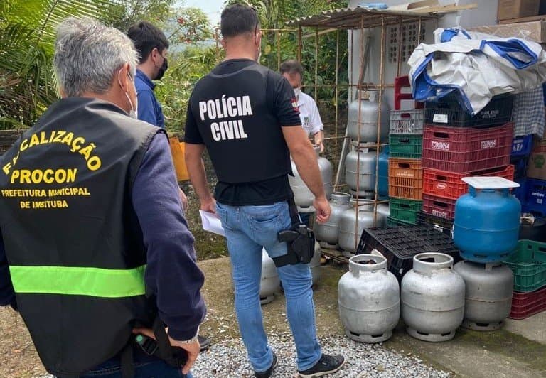 Revenda de gás de cozinha que funcionava ilegalmente é interditada