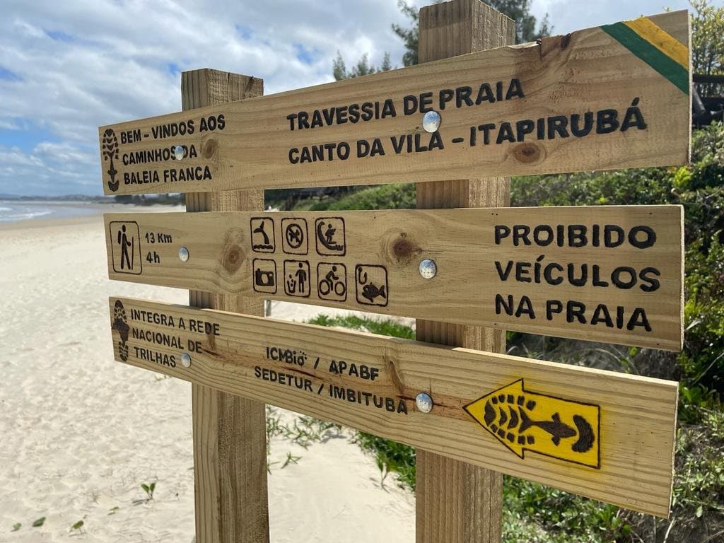 Trilhas e Praias que fazem parte dos "Caminhos da Baleia Franca" recebem sinalização