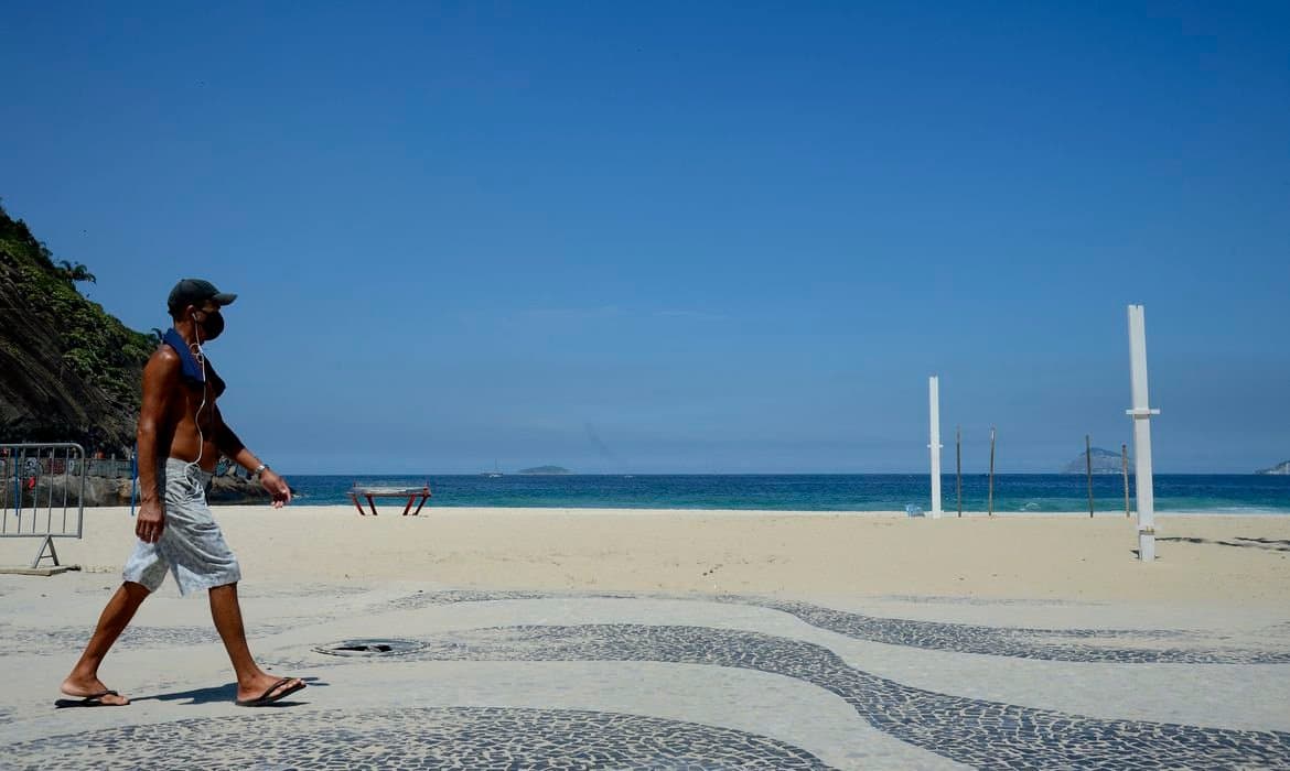 RJ pode liberar máscaras em locais abertos na próxima semana