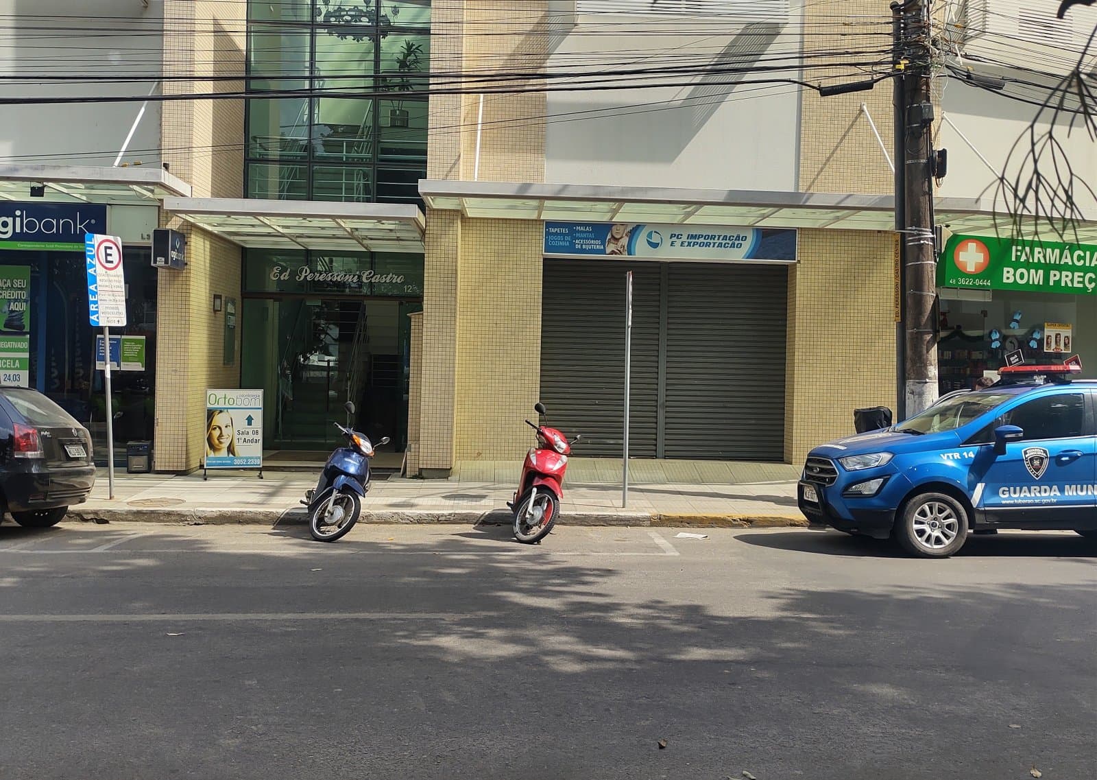 Em 6 meses, mais de 450 motoristas foram notificados em Tubarão por estacionar em locais proibidos