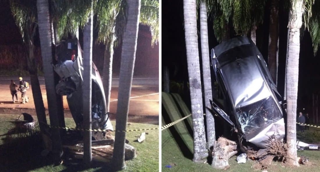Carro fica prensado entre árvores após saída de pista