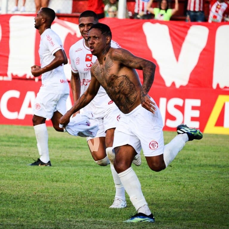 CATARINENSE: Com susto no fim, Hercílio Luz vence e mantém invencibilidade