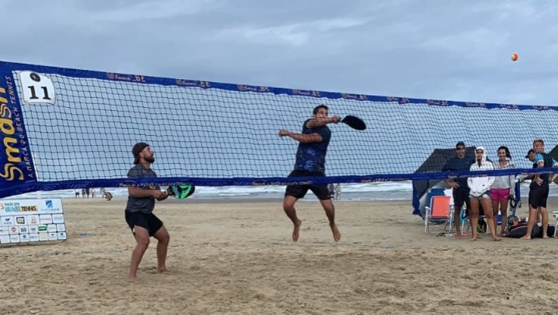 Tubaronense vence torneio de Beach Tennis em Balneário Rincão