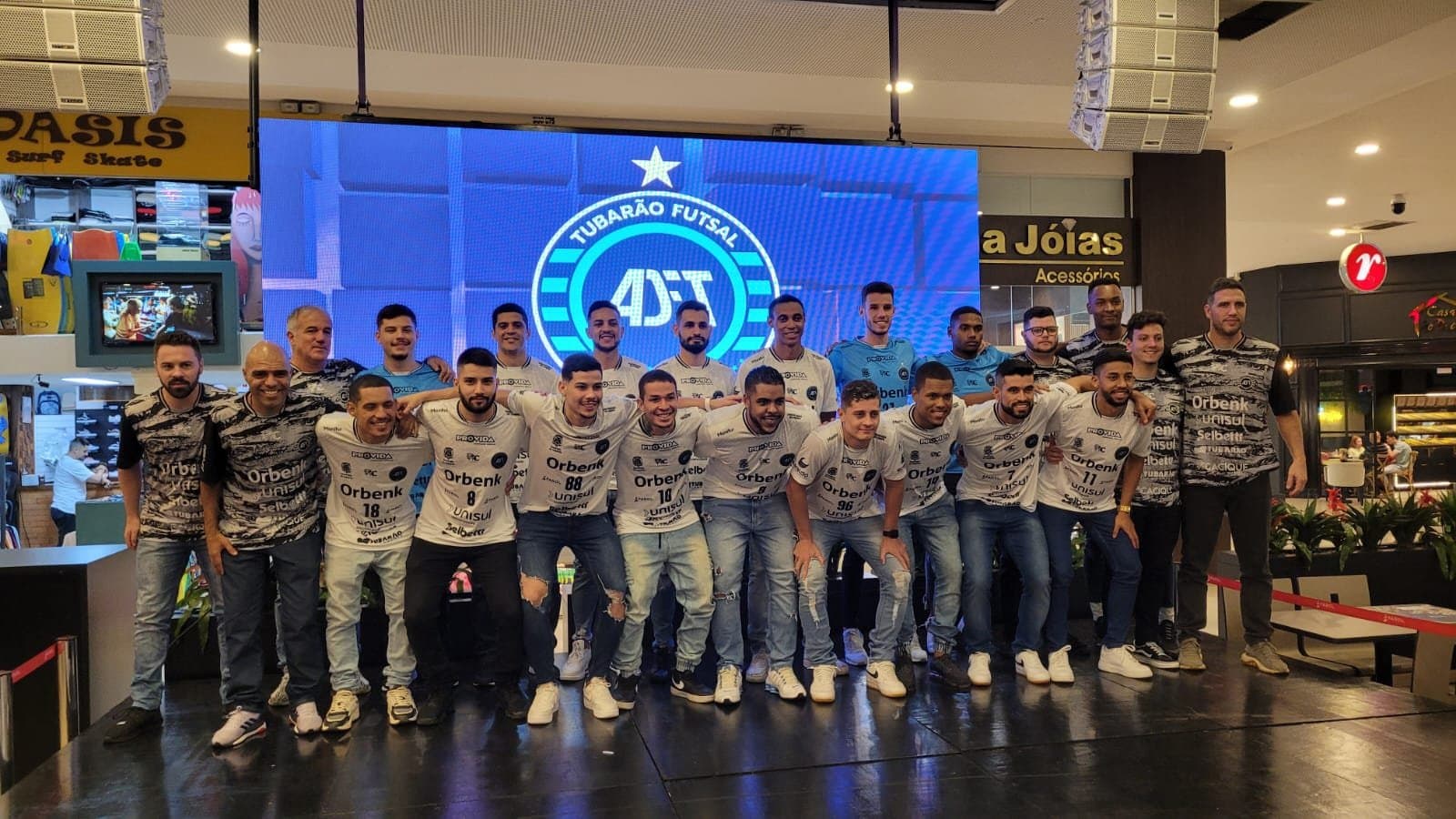 Elenco do Tubarão Futsal é apresentado para a temporada 2022