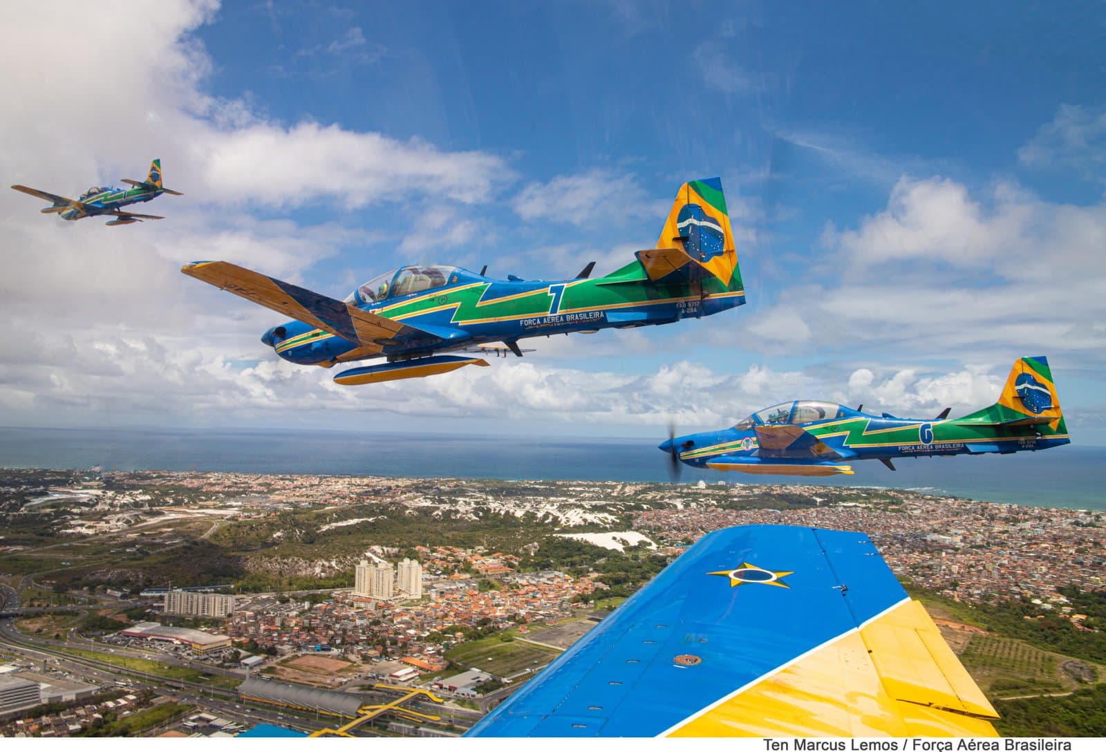 Esquadrilha da Fumaça fará apresentação especial em Tubarão
