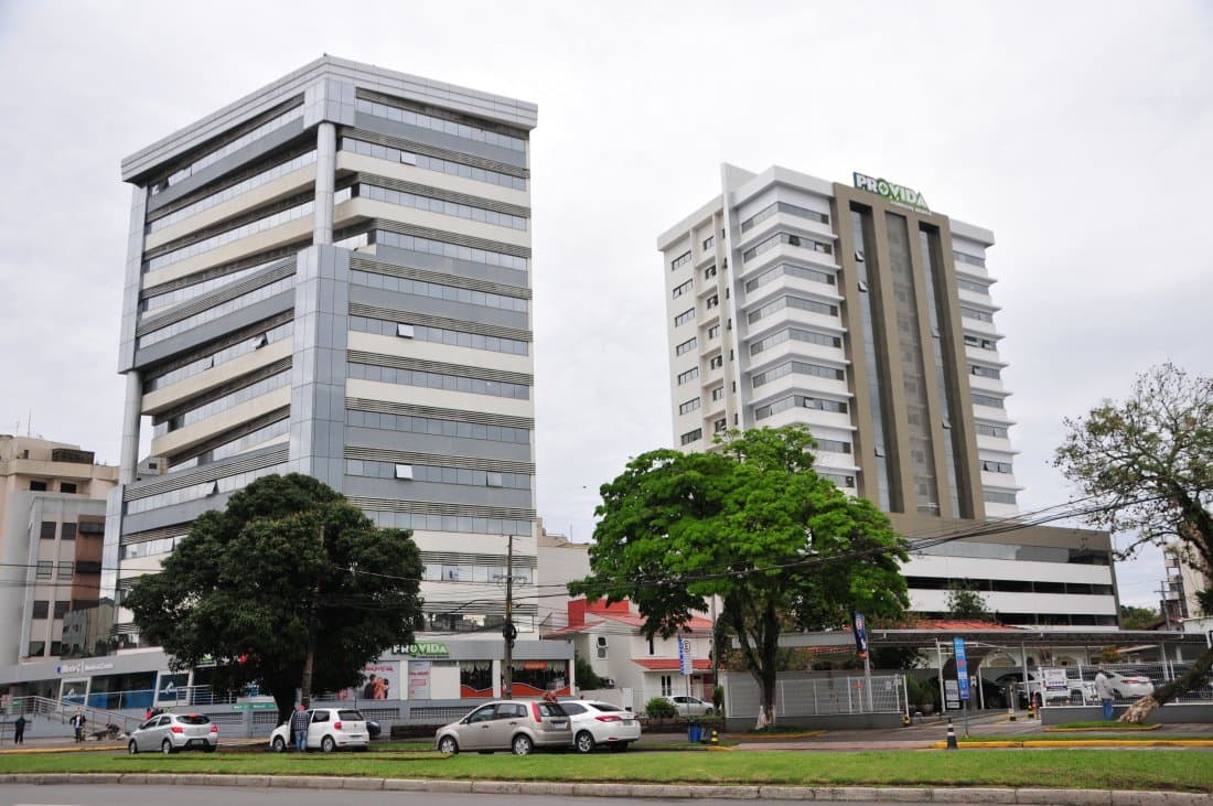 Hospitais e clínica de Tubarão anunciam fechamento de serviços eletivos