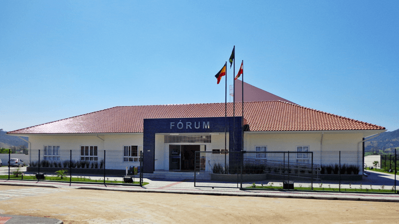 Homem que roubou e matou idoso após receber carona recebe pena de 20 anos de prisão