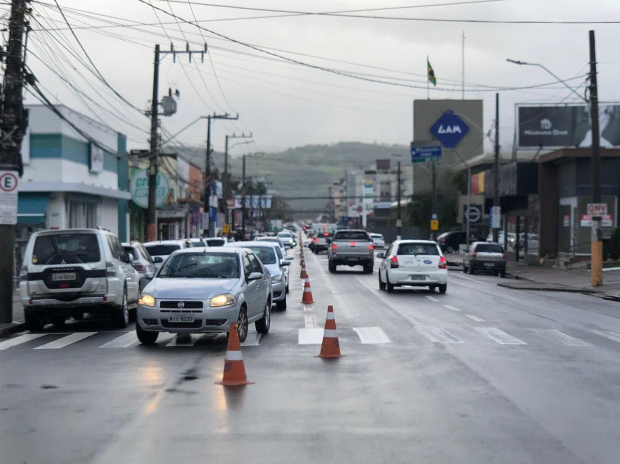 Avenida Patrício Lima é temporariamente convertida em mão dupla