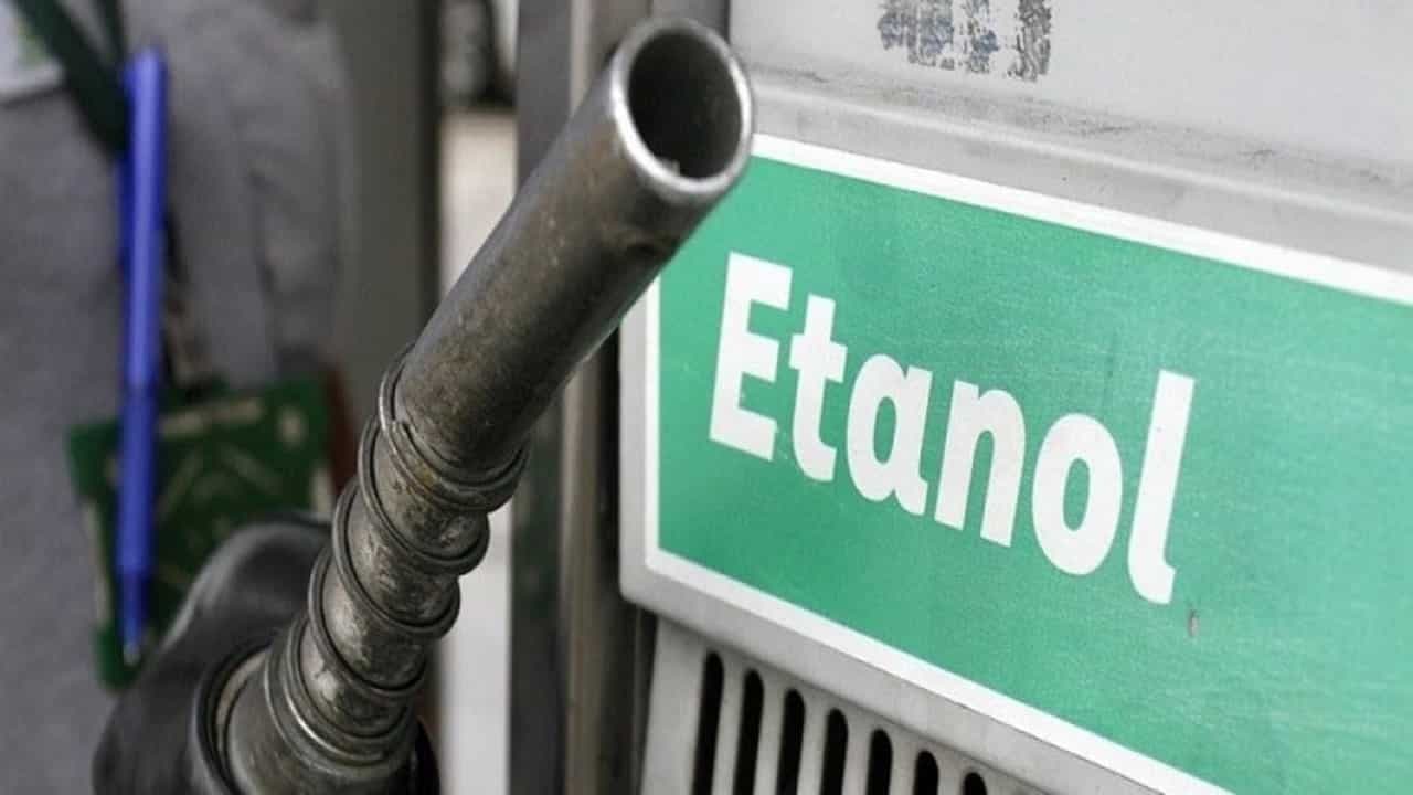 Após aumento da gasolina, etanol está mais vantajoso em seis estados e no DF