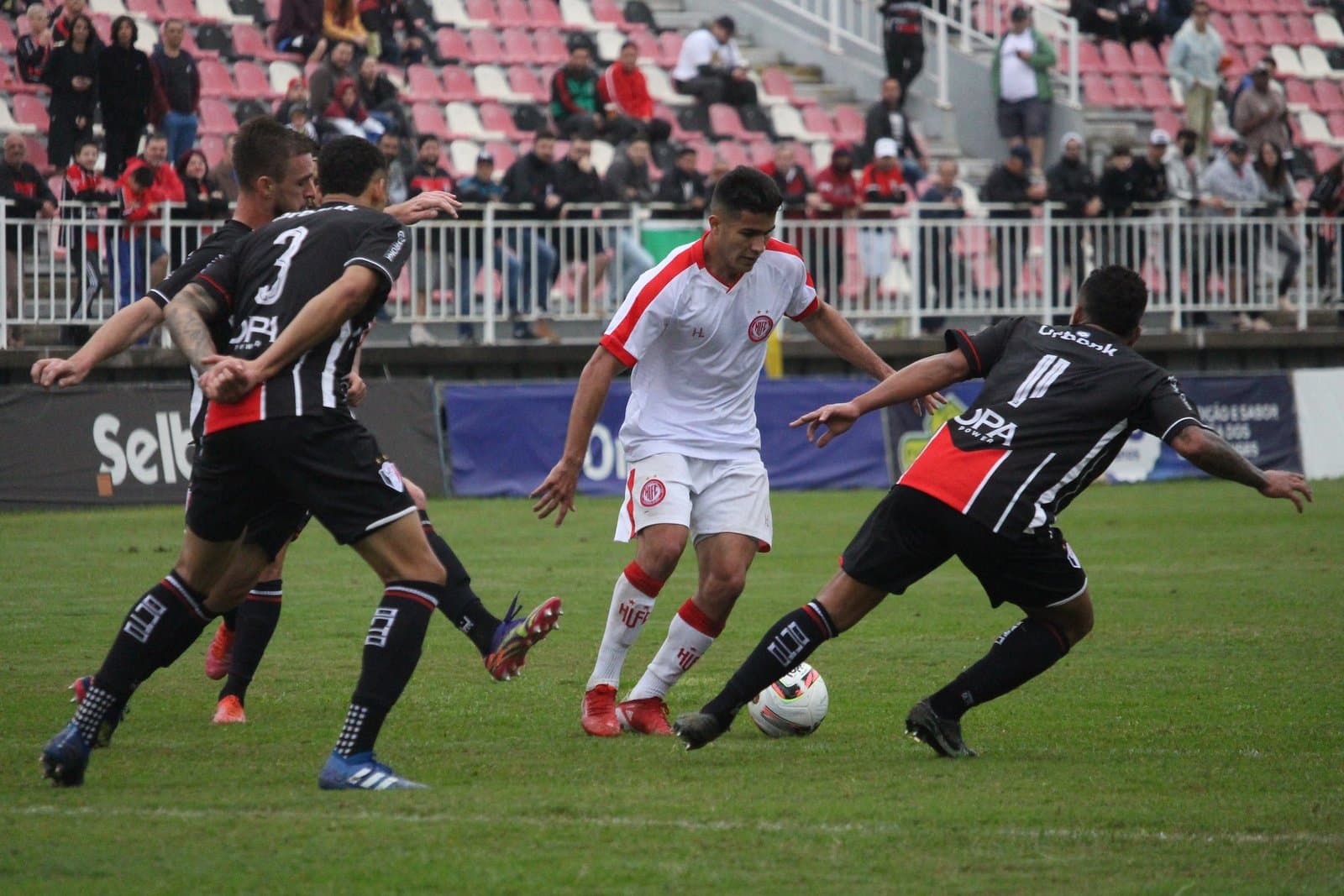COPA SC: Hercílio Luz perde para o Joinville e estaciona na quarta colocação