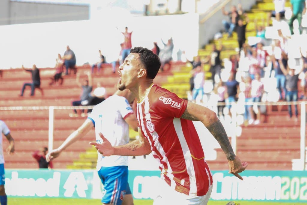 COPA SC: Hercílio Luz vence e se classifica para semifinal